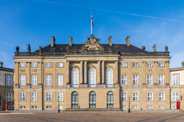 Fototapeta na wymiar amalienborg castle in copenhagen