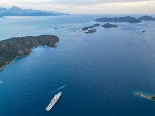 The precious coves of the Aegean Sea, tourism areas and wonderful places to visit