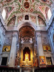 Fototapeta na wymiar interior of a church in Lisbon, Portugal