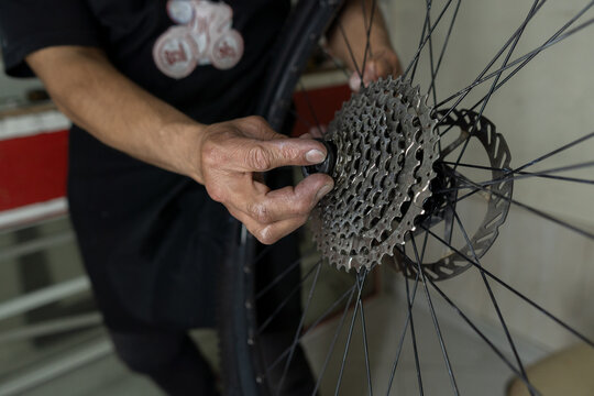 Rear cassette of a trekking bike with 9 sprockets.