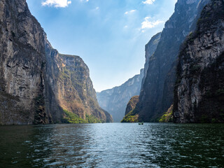 Ca&ntilde;&oacute;n del Sumidero in Chiapas, M&eacute;xico