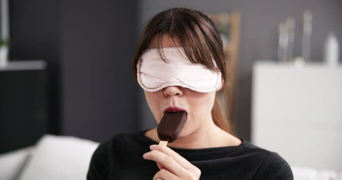 Blind Taste. Blindfolded Food Test