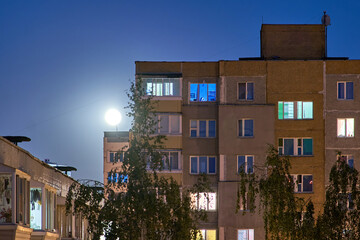 Fototapeta premium View of an old tall building in a residential area of Minsk near Uruchye