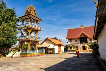 Ban Yon Temple glistening under the sunset sun, Xieng Khuang, Laos