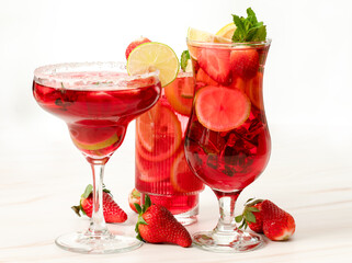 Refreshing Strawberry and lemon Iced Drink