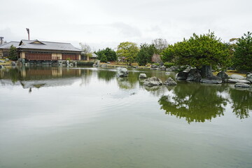 Traditional Pond and Japanese Garden at Ritsurin Garden Park in Takamatsu, Kagawa, Japan - 日本 香川 高松 栗林公園 日本庭園 池
