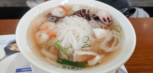 rice noodle soup