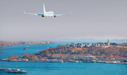 Airplane flying over the Topkapi Palace - Istanbul, Turkey