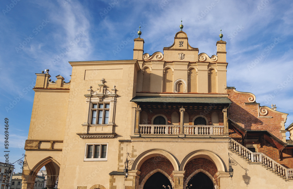 Wall mural Sukiennice - Cloth Hall and St Mary Basilica in center of Old Town, historic part of Krakow, Poland