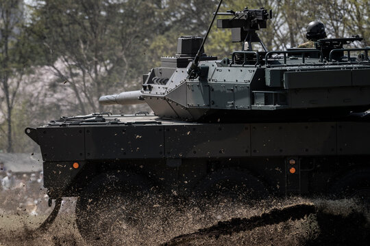 日本　陸上自衛隊　機動戦闘車