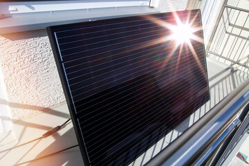 Balkonkraftwerk / Mini Solaranlage / Strom selber erzeugen / Photovoltaik / Solarpanel /...