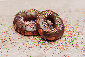 donut with sprinkles