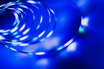 LED strip with multicolored diodes