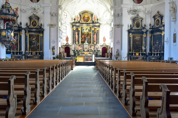 Fototapeta na wymiar Innenansicht der kath. Kirche St. Johann und Paul in Schüpfheim im Schweizer Kanton Luzern