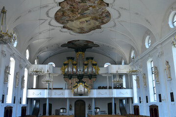 Innenansicht der kath. Kirche St. Johann und Paul in Schüpfheim im Schweizer Kanton Luzern