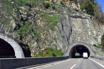 Oberburgtunnel auf der A2 bei Diegten, Kanton Basel-Landschaft (BL) 
