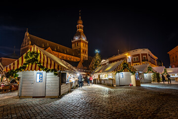 Obraz premium Riga, Latvia - Christmas market in the Old Town