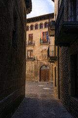 Fototapeta na wymiar typical street in the old town of the medieval village of Sos del Rey Catolico, Huesca province, Aragon, Spain.
