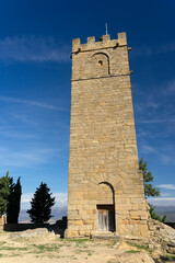Fototapeta na wymiar Defense medieval tower in the beautiful village of Sos del Rey Catolico, Huesca province, Aragon, Spain.