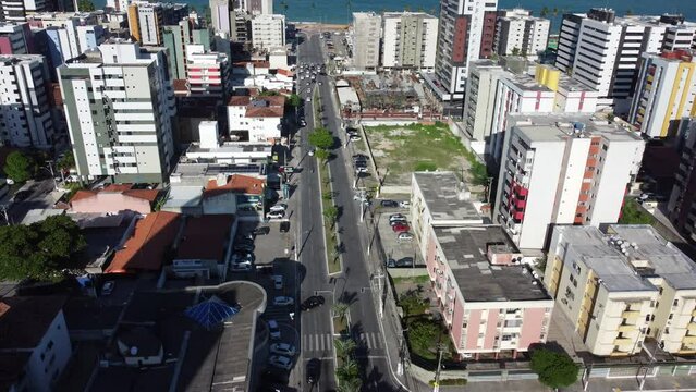 Avenida na orla de Macei&oacute;