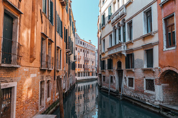 Obraz na płótnie Canvas Gorgeous Venice Italy bathed in warm sunlight, picturesque scenes