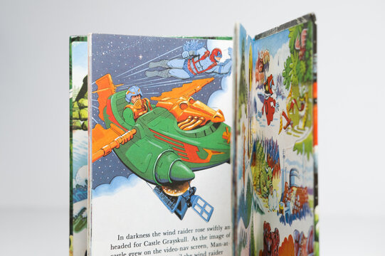 kent, uk 01.01.2023 Castle Grayskull Under Attack Masters of the Universe cartoon book  by John Grant he MAN first edition. 1980s retro cartoon story book.