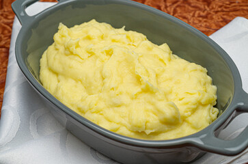 Kartoffelpüree Kartoffel Püree fertig in Schale 