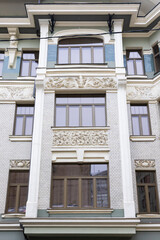 Fototapeta na wymiar facade of an building with arch windows