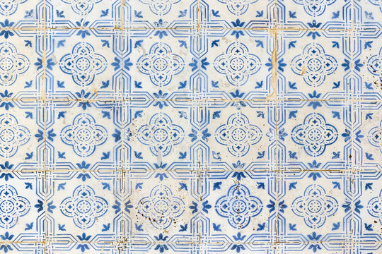 Old portuguese azulejo tiles
