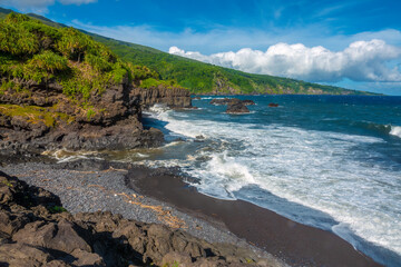 The stunning Pacific ocean coast of Kīpahulu District of the Haleakala National Park, Maui, Hawaii, USA