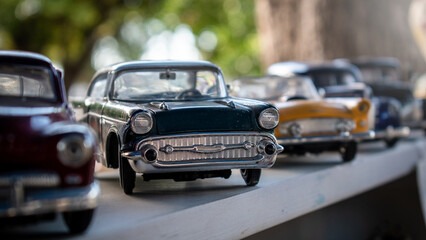 Modelos de autos antiguos en fotografía macro