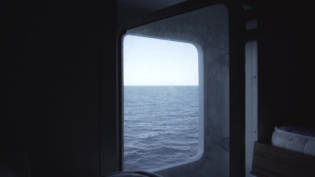 Cabine et dortoir en troisi&egrave;me classe d'un ferry 