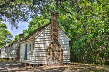 Fototapeta na wymiar USA, South Carolina, Charleston. McLeod Plantation slave quarters