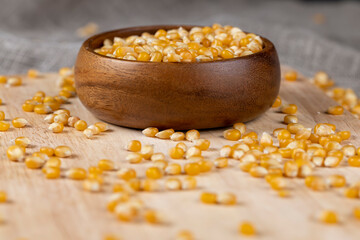 dry corn for cooking and popcorn