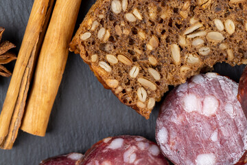 sliced black rye bread with sunflower seeds