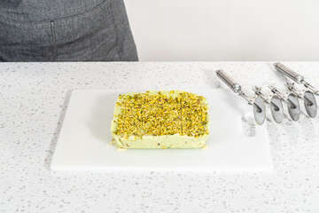 Pistachio fudge