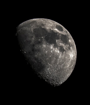 The Magic of the Moon: A Lunar Photograph
