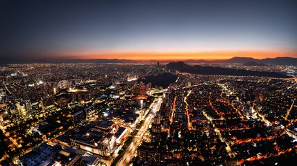 Obraz premium Panoramic aerial view of Santiago de Chile, after sunset.