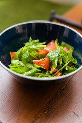 トマトとセリのサラダ