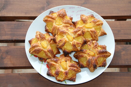 feuillet&eacute;s moelleux a l'ananas