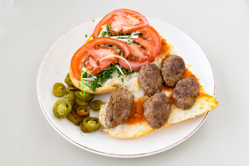 Eksili Kofte. Very nice izmir patties, potatoes, tomatoes and Turkish spices. Misket Izmir Kofte. Sulu Kofte. Fellah, ekmek arasi izgara kofte. Manisa, Akcaabat, Akhisar kofte. Delicious meat grilled 