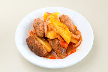 Eksili Kofte. Very nice izmir patties, potatoes, tomatoes and Turkish spices. Misket Izmir Kofte. Sulu Kofte. Fellah, ekmek arasi izgara kofte. Manisa, Akcaabat, Akhisar kofte. Delicious meat grilled 