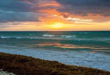 Fototapeta premium Playacar Beach, Quintana Roo, Sunrise, Mexico
