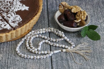 dried fruit and nuts