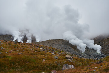 北海道　旭岳の噴煙
