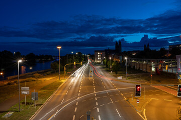 Long exposure of large junction from above