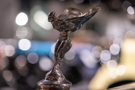 Close up of the bonnet ornament on a Rolls Royce Phantom 2 Sedanca Deville from 1930