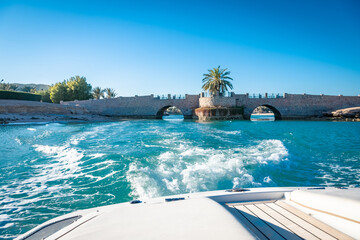 Brücke über die Lagunen von El Gouna, Ägypten