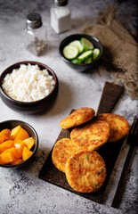 Chicken fritters with parsley and cheese