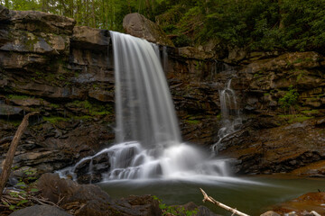Fototapeta na wymiar Waterfall in the New River Gorge